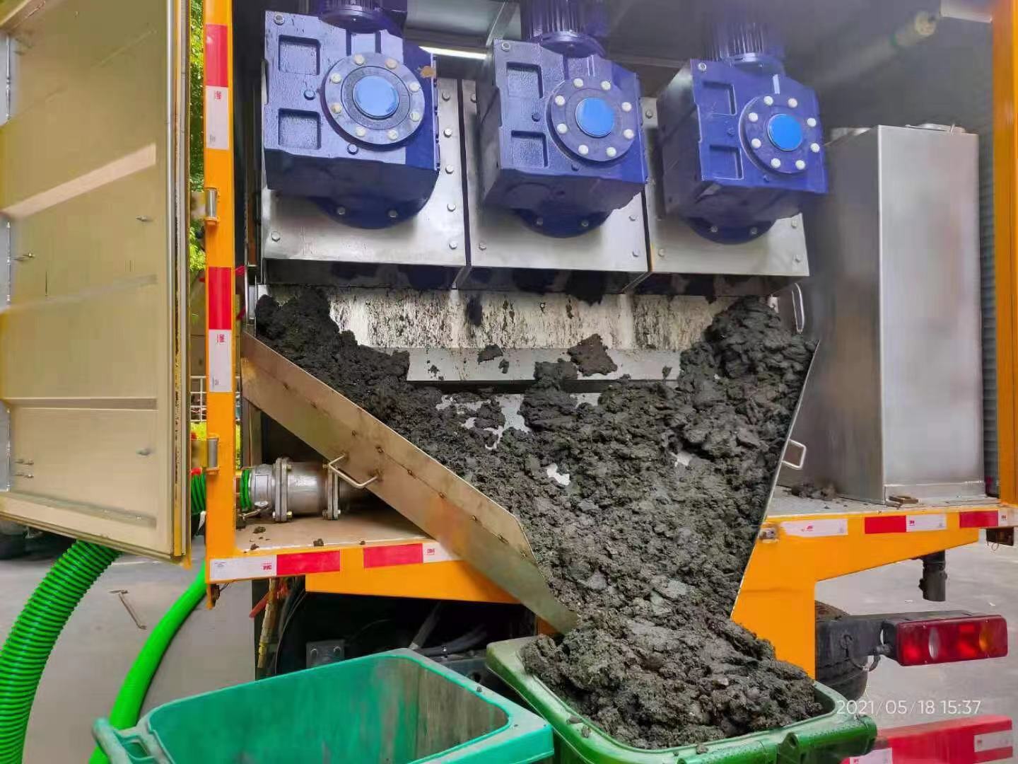 西乡塘化粪池清掏城市维护站-泥浆净化干湿分离处理